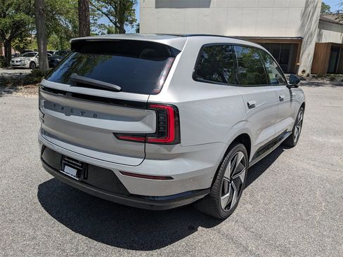 New 2025 Volvo EX90 Plus image 4