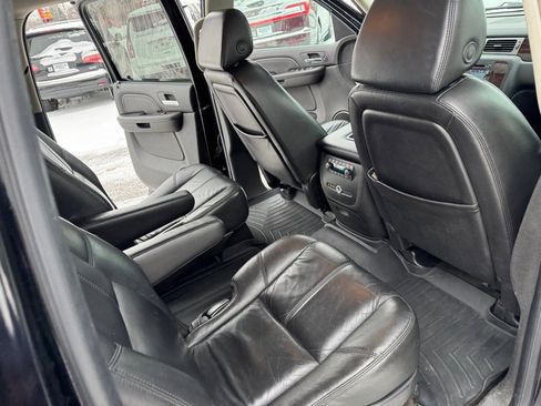 Used 2008 GMC Yukon XL Denali image 28