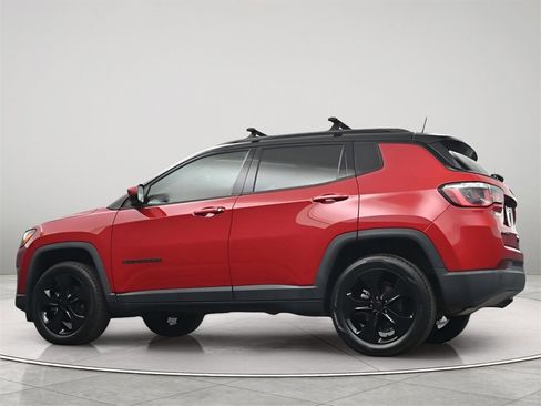 Used 2020 Jeep Compass Latitude image 22