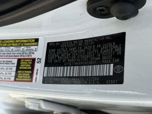 Used 2024 Toyota Camry SE FWD image 32