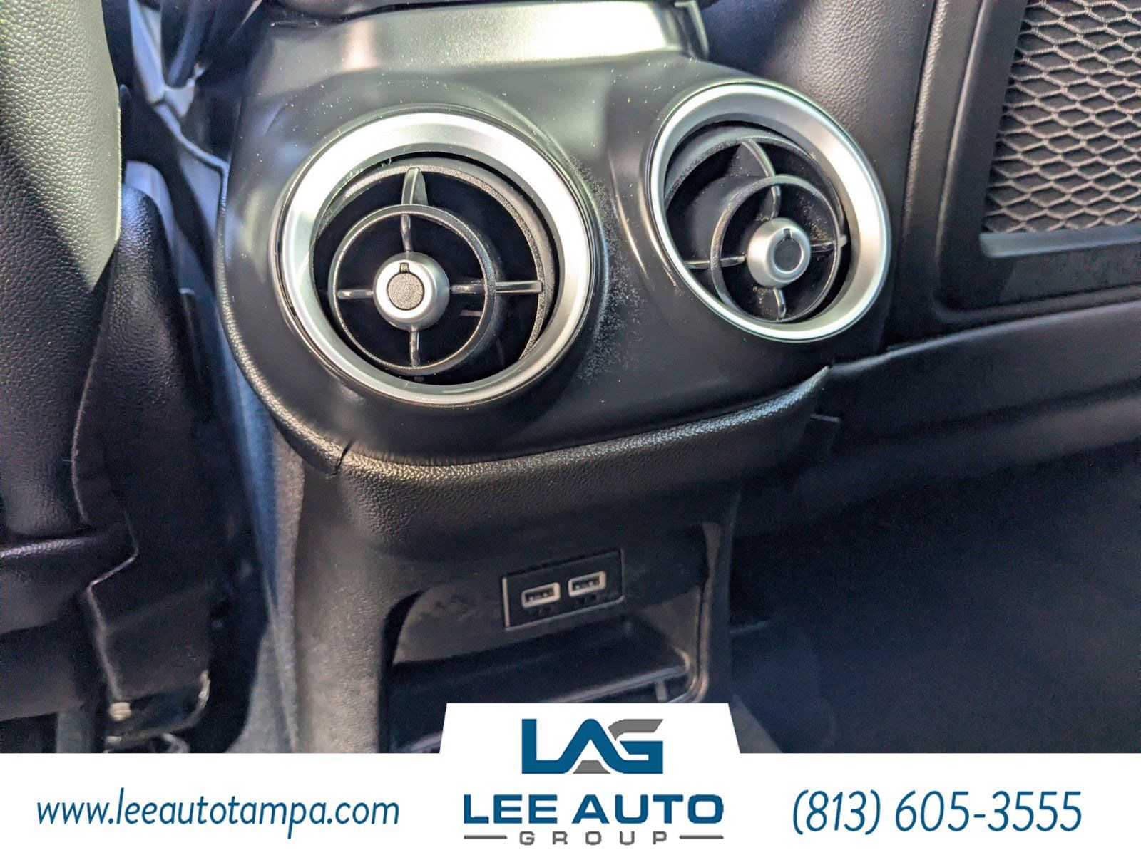 Used 2019 Alfa Romeo Stelvio RWD image 15