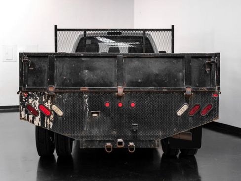 Used 2016 Ford F550 4x4 Crew Cab Super Duty image 8