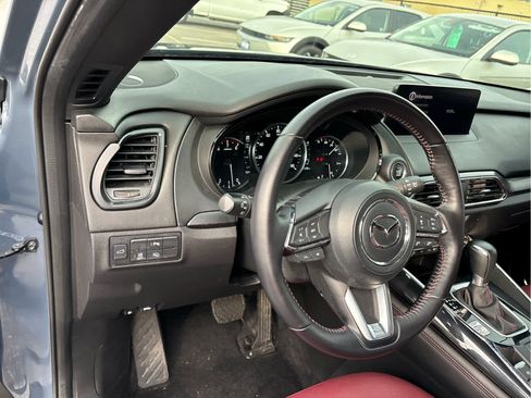 Used 2023 MAZDA CX-9 Carbon Edition image 9