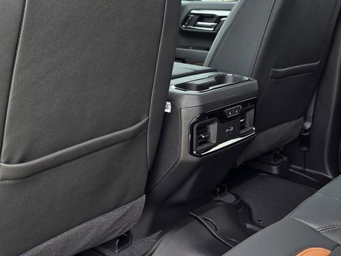 New 2026 GMC Sierra 2500 AT4 image 20