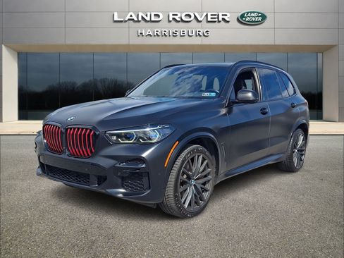 Used 2022 BMW X5 xDrive40i w/ M Sport Package AWD/4WD image 1