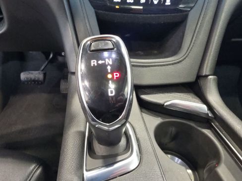 Used 2019 Cadillac XT5 Luxury FWD image 25