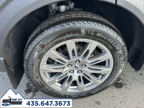 New 2025 Ford Explorer Active w/ Active Comfort Package image 11