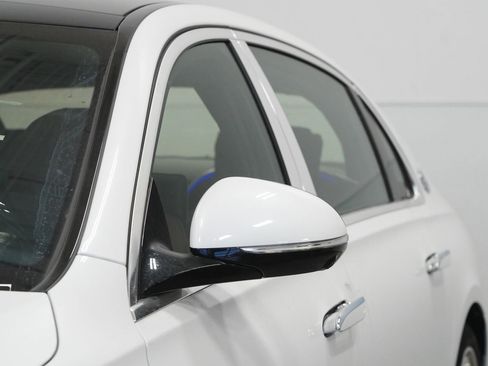 New 2026 Mercedes-Benz Maybach S 580 4MATIC image 12