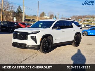 Used 2026 Chevrolet Traverse LT w/ Midnight/Sport Edition video 1