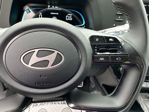 New 2025 Hyundai Elantra Sport image 25