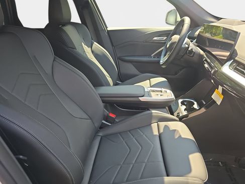 New 2026 BMW X1 xDrive28i w/ Technology Package AWD/4WD image 9