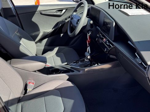 New 2026 Kia Niro LX FWD image 18
