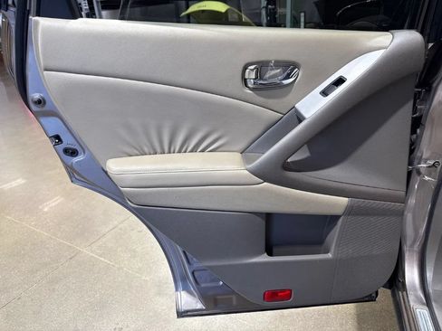 Used 2010 Nissan Murano SL w/ Leather Pkg AWD/4WD image 18