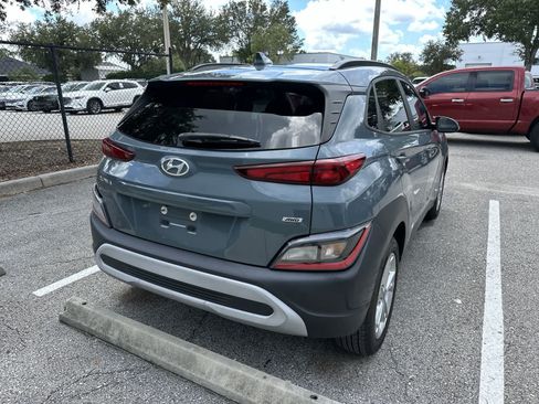 Used 2022 Hyundai Kona SEL w/ Cargo Package AWD/4WD image 8