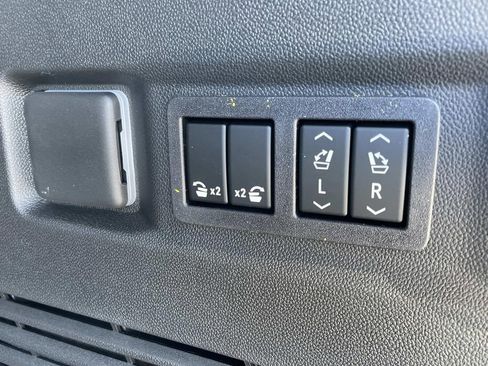 New 2026 Chevrolet Tahoe High Country image 11