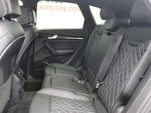 Used 2020 Audi SQ5 Premium Plus image 11