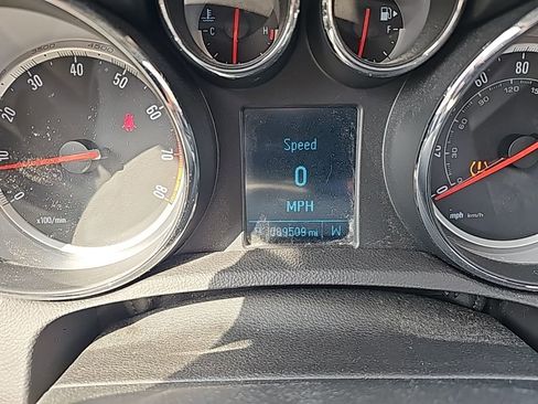 Used 2016 Buick Encore Premium image 9