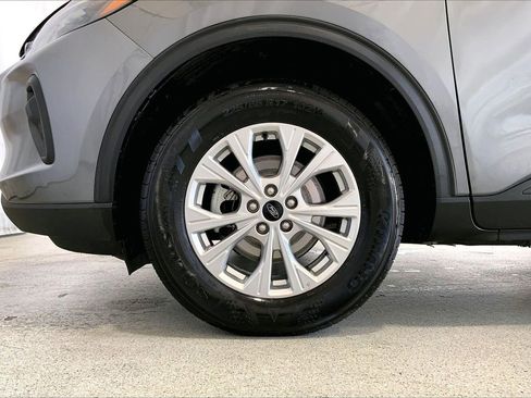 Certified 2024 Ford Escape Active AWD/4WD image 8