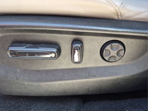 Used 2021 Honda CR-V EX-L image 16