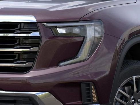 New 2025 GMC Acadia Elevation image 12