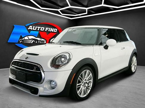 Used 2015 MINI Cooper S FWD image 1