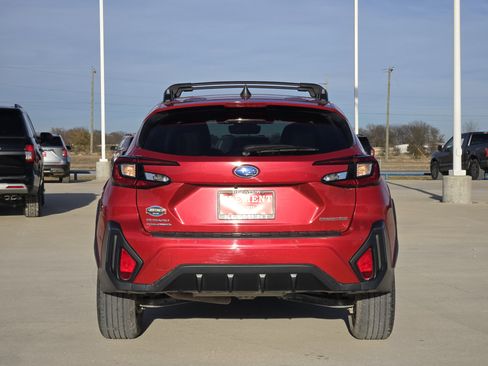 Used 2024 Subaru Crosstrek 2.5i Limited w/ Crosstrek Mirror Package image 6