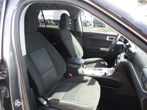 Certified 2022 Ford Explorer XLT AWD/4WD image 14