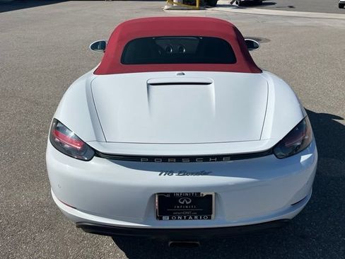 Used 2023 Porsche 718 Boxster RWD image 8