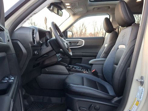 Used 2025 Ford Bronco Sport Outer Banks w/ Outer Banks Tech Package+ image 17