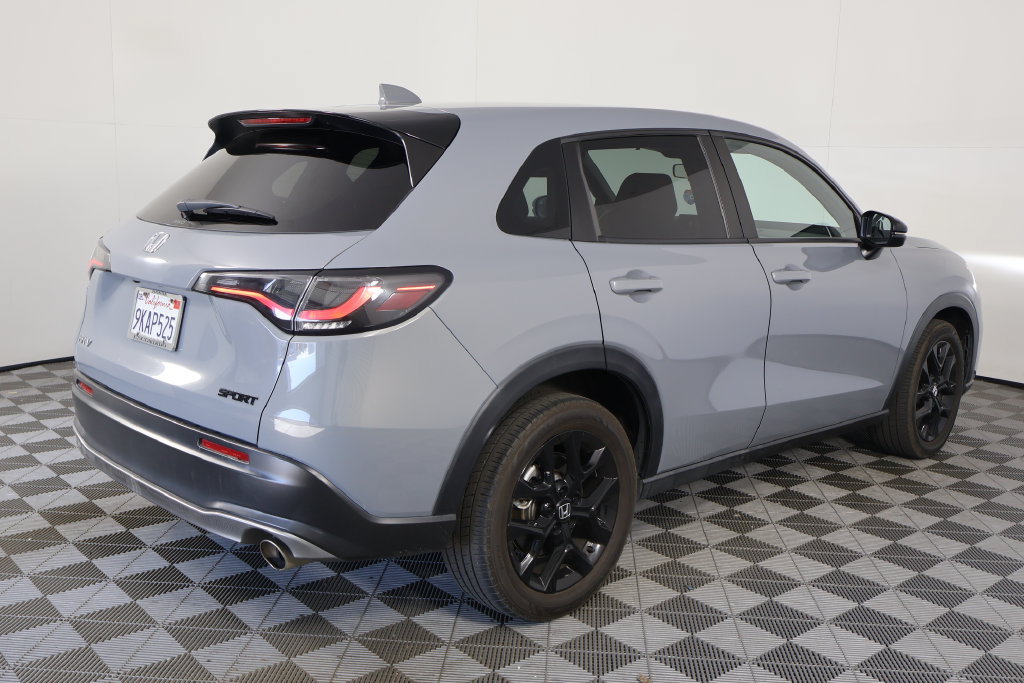 Used 2024 Honda HR-V Sport image 4