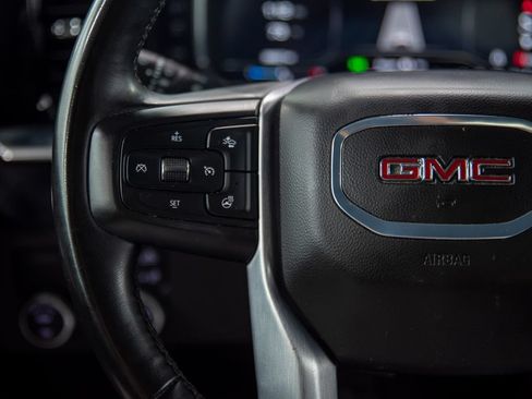 Used 2025 GMC Sierra 1500 SLT RWD image 21