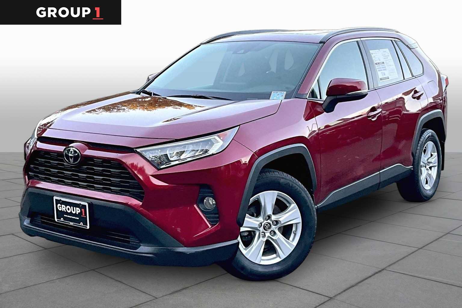 Certified 2019 Toyota RAV4 XLE AWD/4WD image 1