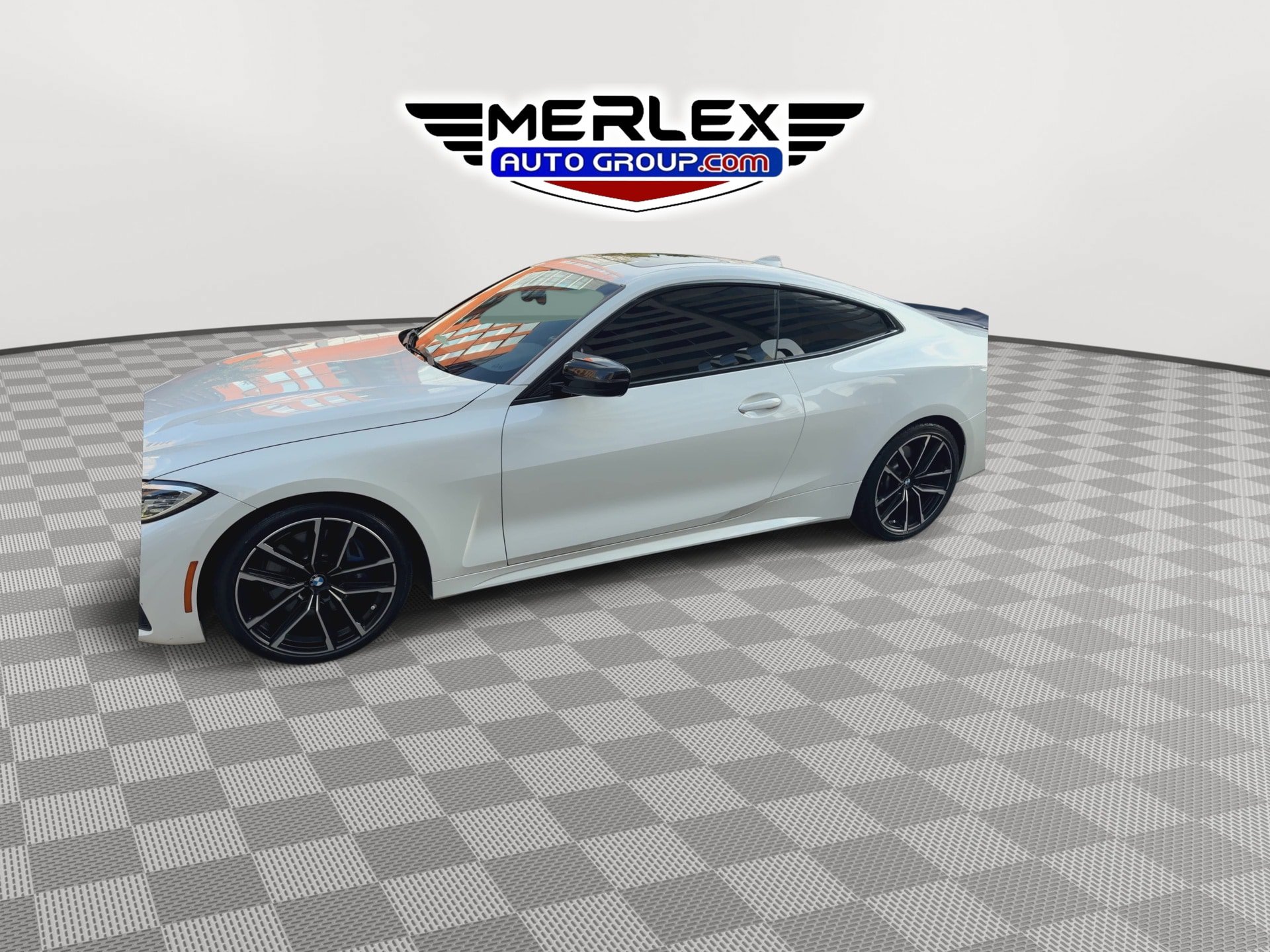 Used 2021 BMW 430i Coupe w/ M Sport Package RWD image 4