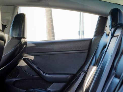 Used 2023 Tesla Model 3 Standard Range RWD image 16