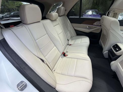 Used 2020 Mercedes-Benz GLE 350 4MATIC image 10