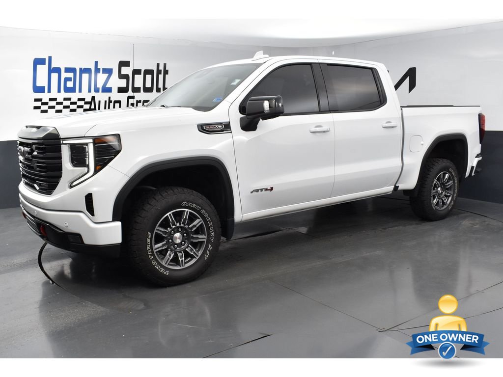 Used 2024 GMC Sierra 1500 AT4 AWD/4WD image 2