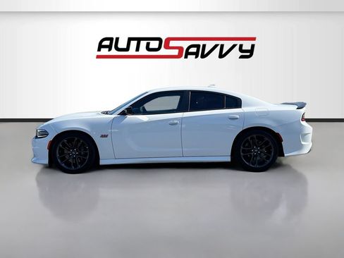 Used 2023 Dodge Charger Scat Pack w/ Navigation & Travel Group RWD image 4