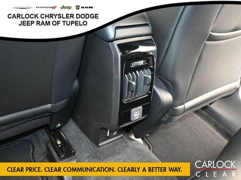 New 2026 Jeep Compass Latitude image 30