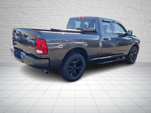 Used 2019 RAM 1500 Express w/ Express Value Package AWD/4WD image 4