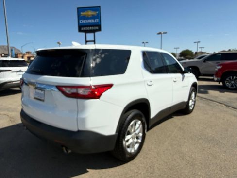 Certified 2020 Chevrolet Traverse LS FWD image 2