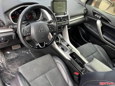 Used 2024 Mitsubishi Eclipse Cross AWD image 19