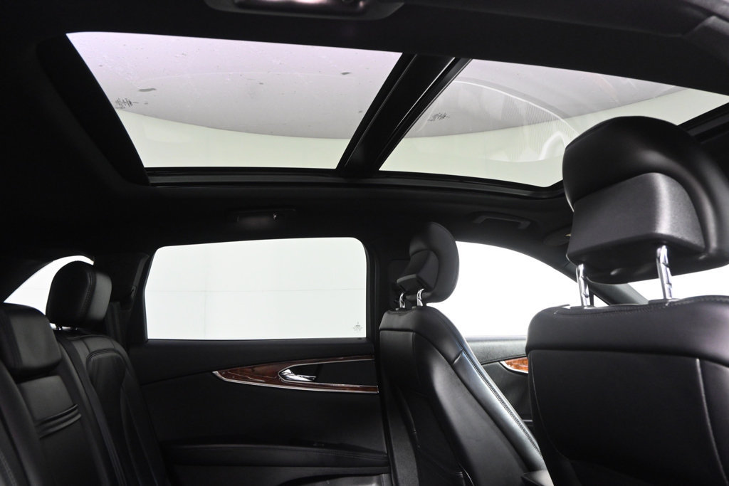 Used 2018 Lincoln MKX Reserve AWD/4WD image 17