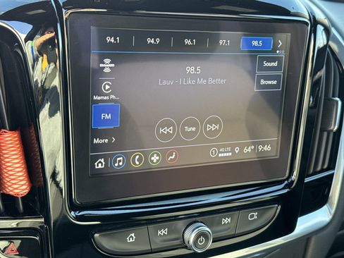 Used 2023 Chevrolet Traverse LT image 37