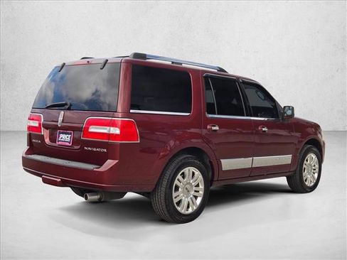 Used 2012 Lincoln Navigator 2WD image 5