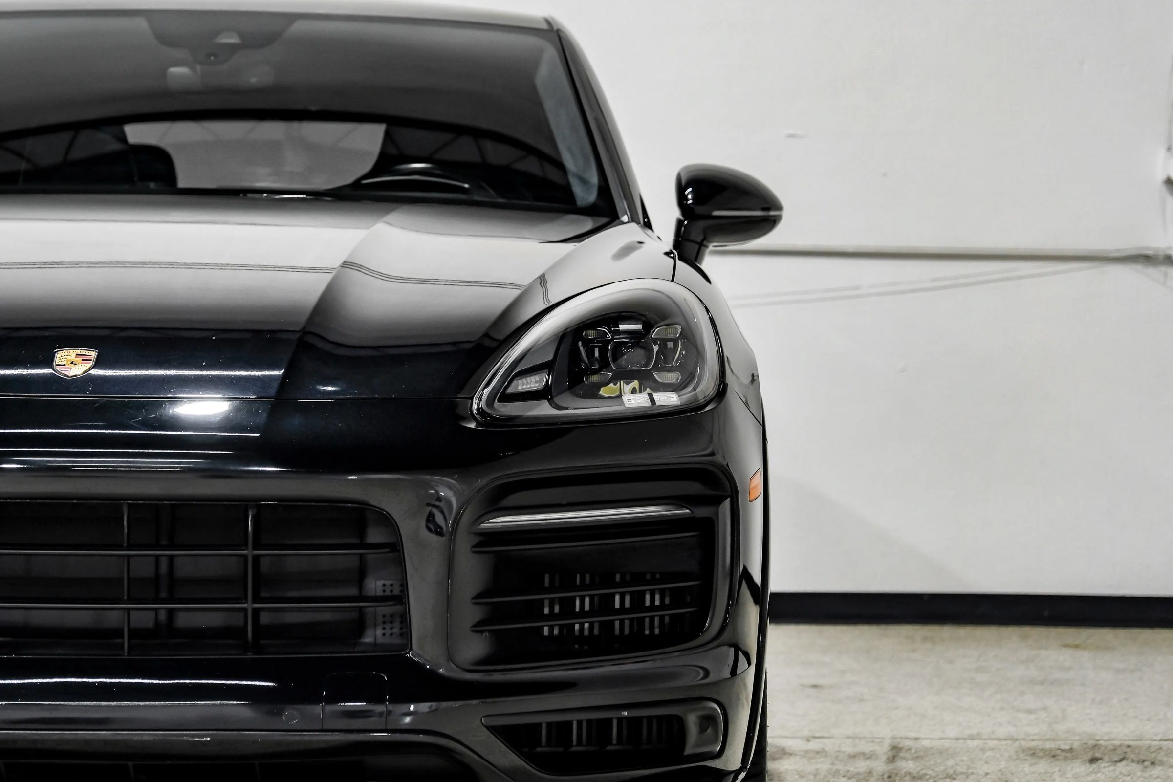 Used 2021 Porsche Cayenne GTS w/ Premium Package AWD/4WD image 60