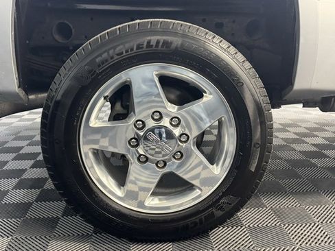 Used 2014 GMC Sierra 2500 SLE w/ HD SLE Premium Package image 30