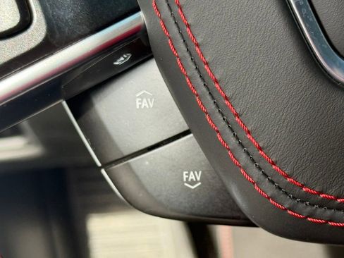 Used 2020 Chevrolet Corvette Stingray Premium Cpe w/ 3LT Preferred Equipment Group image 16