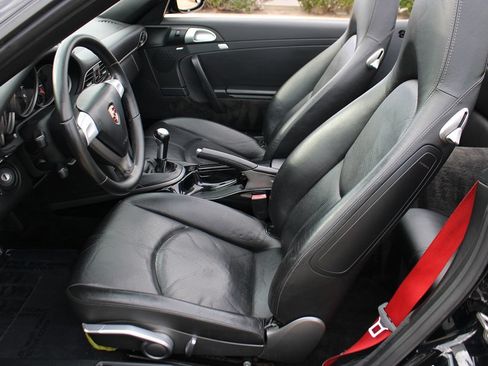 Used 2006 Porsche 911 Carrera RWD image 27