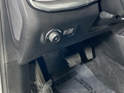 Used 2022 Jeep Compass Limited w/ Elite Group AWD/4WD image 10