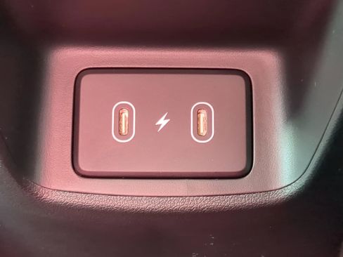 New 2025 Hyundai Elantra SEL image 13